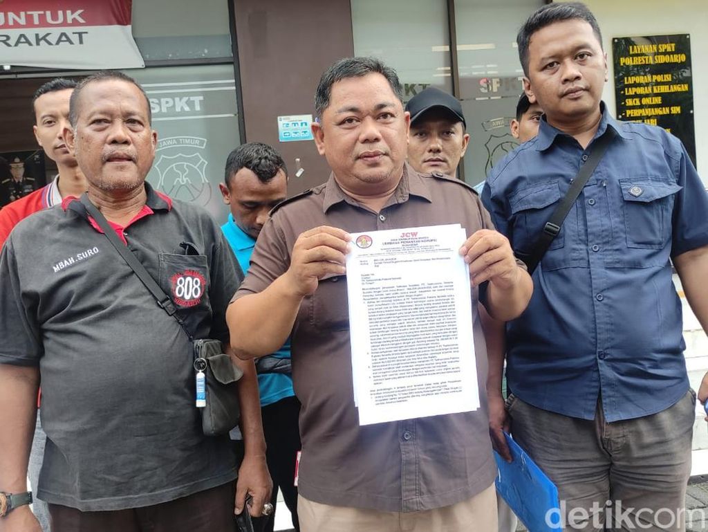 13 Eks Karyawan Pabrik Tandon Air Sidoarjo Laporkan Penahanan Ijazah